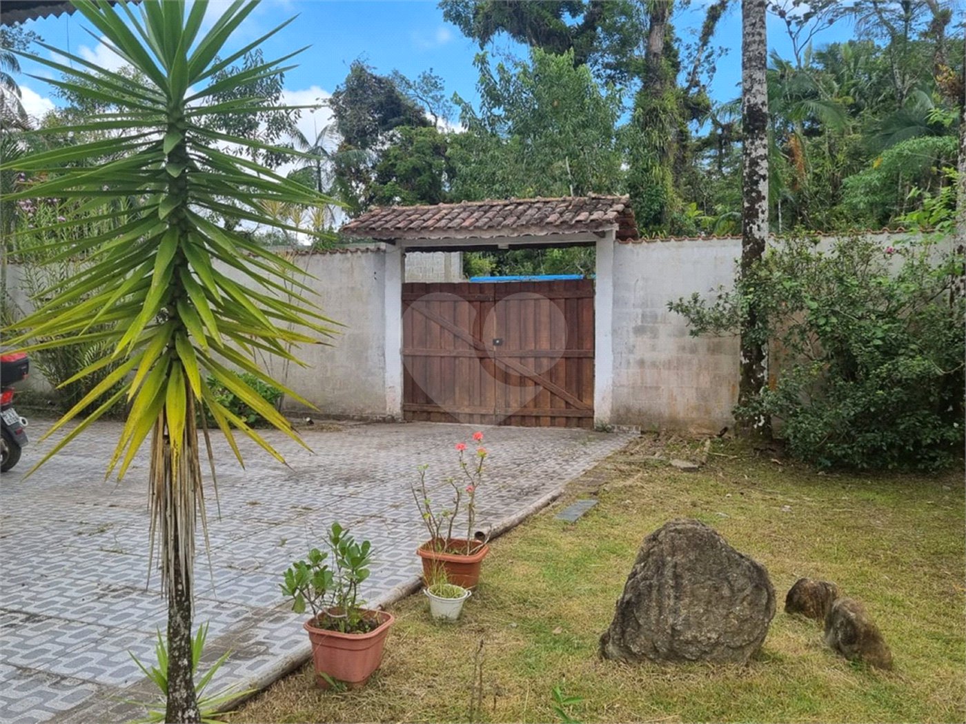 Chácara à venda com 4 quartos em Aguapeú, Itanhaém, SP
