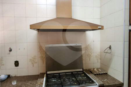 Sobrado à venda ou para alugar com 5 quartos, sendo 1 suíte, em Vila Harmonia, Araraquara, SP