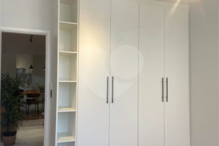 Apartamento à venda com 2 suítes em Pinheiros, São Paulo, SP