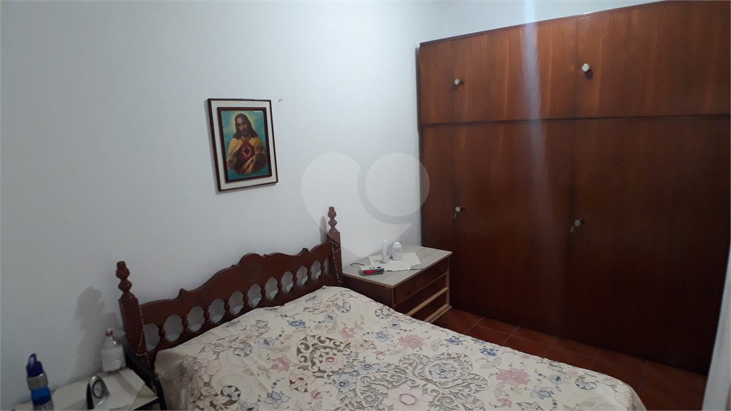 Casa Térrea à venda com 5 quartos, sendo 2 suítes,  em Parada Inglesa, São Paulo, SP