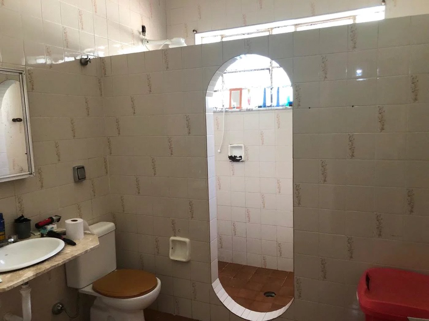 Casa à venda com 4 quartos, sendo 1 suíte, em Jardim Colombo, São Paulo, SP