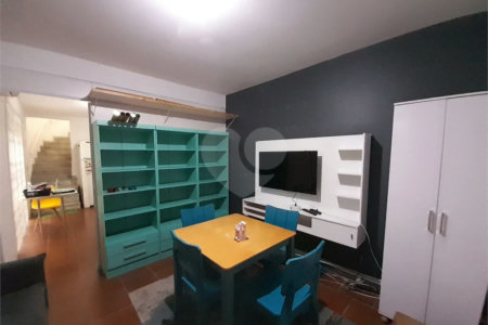 Sobrado à venda com 4 quartos, sendo 1 suíte, em Santana, São Paulo, SP