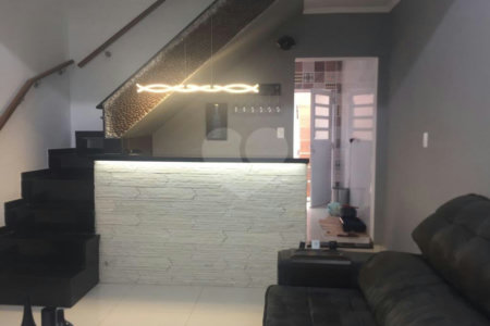 Sobrado à venda com 2 quartos em Santana, São Paulo, SP