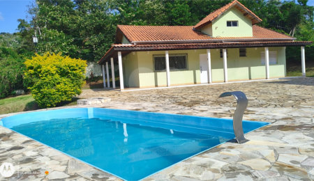 Chácara à venda com 2 quartos, sendo 1 suíte,  em Chácaras Copaco, Arujá, SP