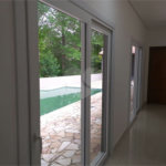 Casa à venda com 2 quartos, sendo 1 suíte, no condomínio Figueira Garden, Atibaia - SP