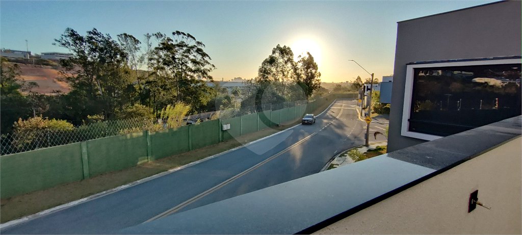 Terreno à venda com 3 quartos, sendo 1 suíte, no condomínio Residencial Sun Lake, Votorantim - SP