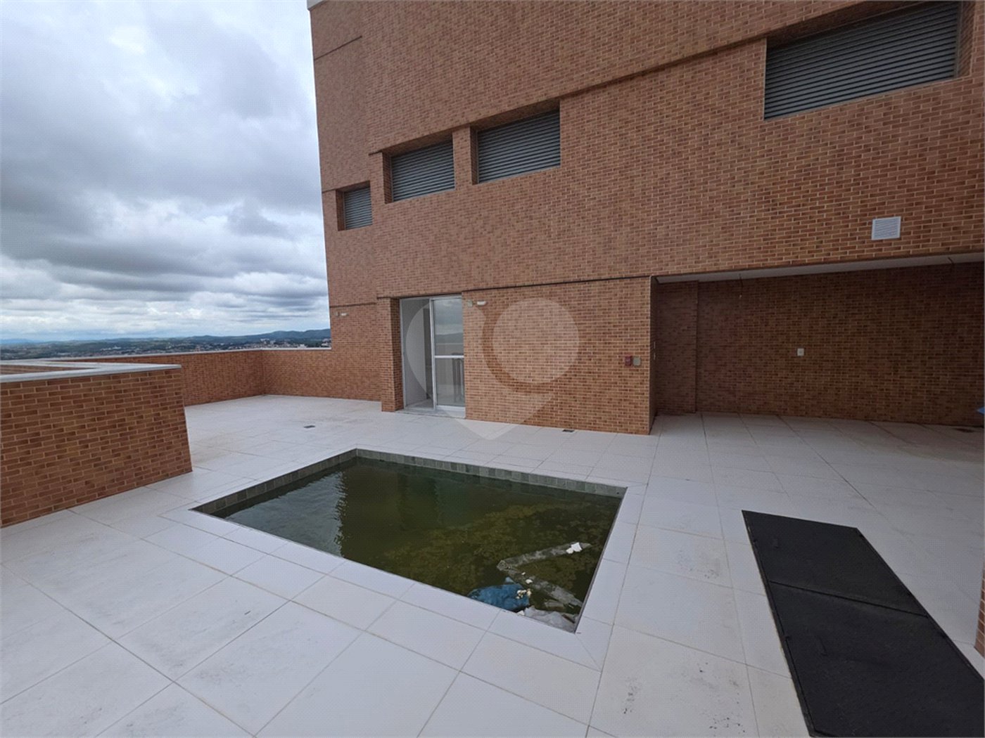 Triplex à venda com 4 suítes em Anhangabaú, Jundiaí, SP