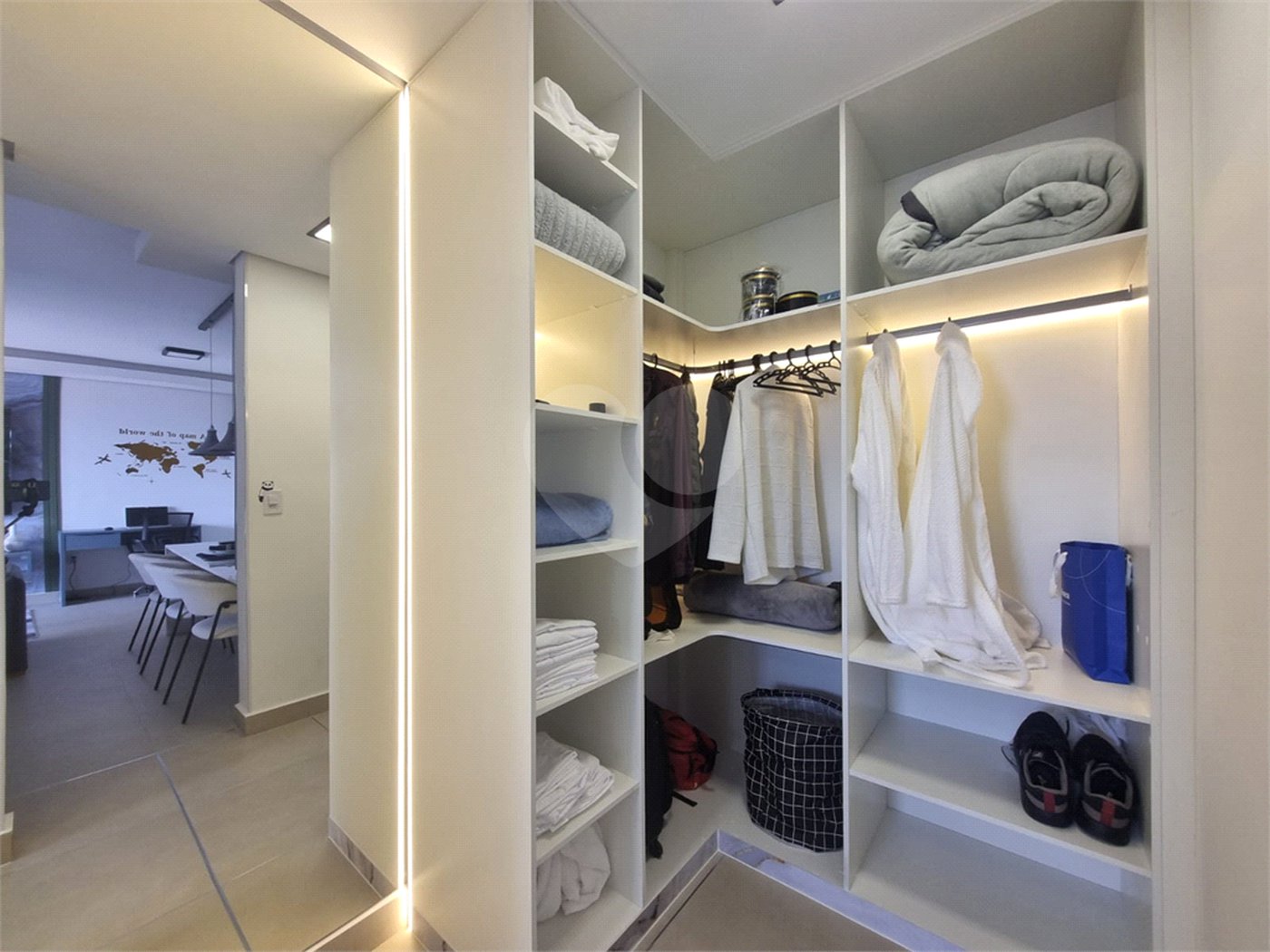 Apartamento à venda com 1 suíte em Parque Campolim, Sorocaba, SP