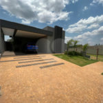 Casa à venda com 3 suítes no condomínio San Paollo, Ribeirão Preto - SP