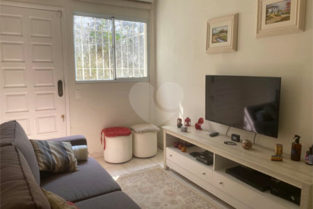 Sobrado à venda com 3 quartos, sendo 1 suíte,  em Vila Ipojuca, São Paulo, SP