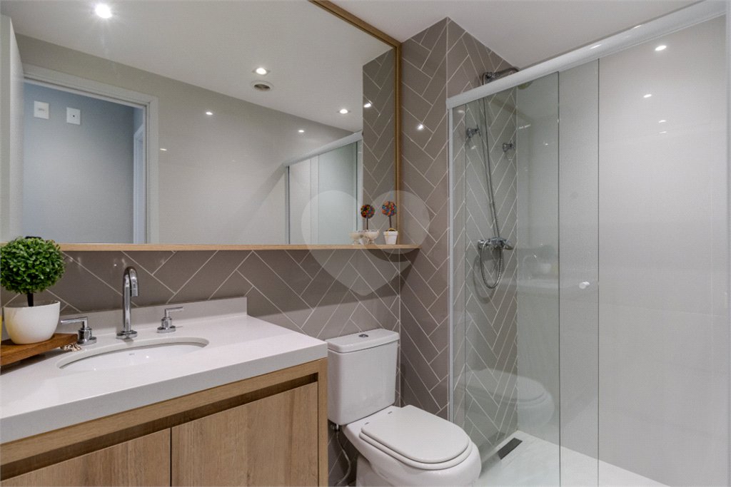 Apartamento à venda com 2 quartos, sendo 1 suíte, em Chácara Santo Antônio, São Paulo, SP