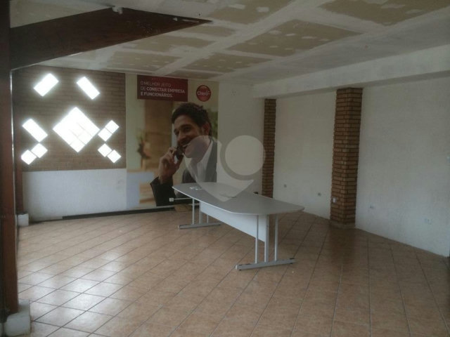 Casa à venda com 5 quartos, sendo 3 suítes,  em Vila Galvão, Guarulhos, SP