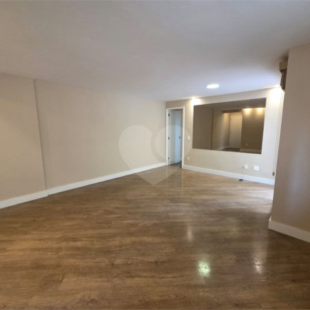 Apartamento à venda com 3 quartos, sendo 1 suíte,  em Tijuca, Rio de Janeiro, RJ