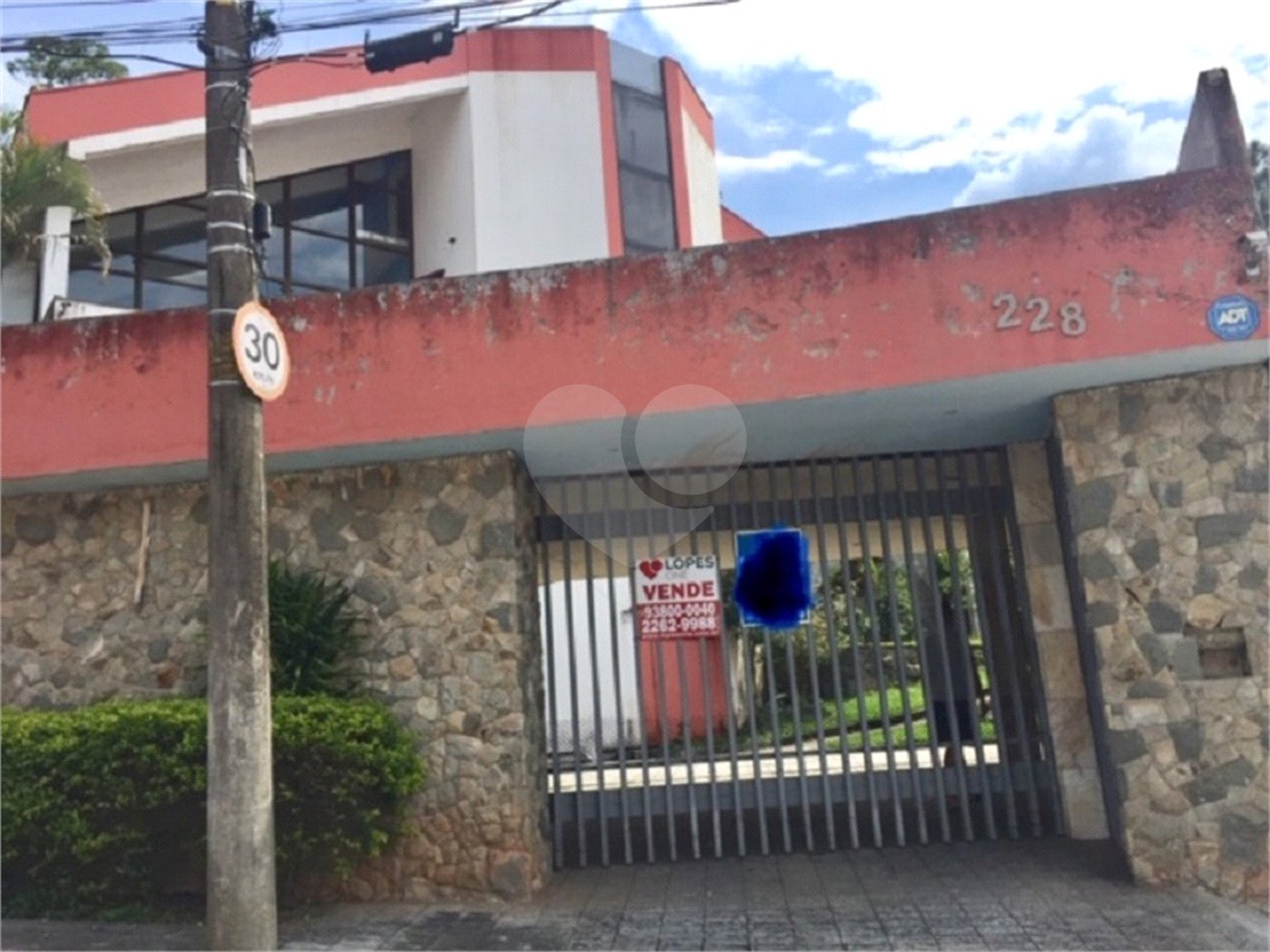 Sobrado à venda com 5 quartos, sendo 2 suítes,  em Tremembé, São Paulo, SP