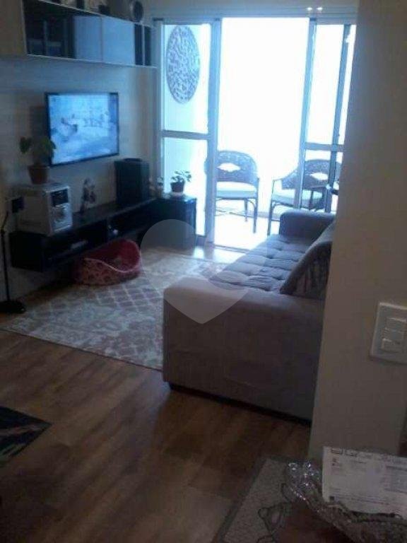 Apartamento à venda com 2 quartos, sendo 1 suíte,  em Jardim Ester, São Paulo, SP