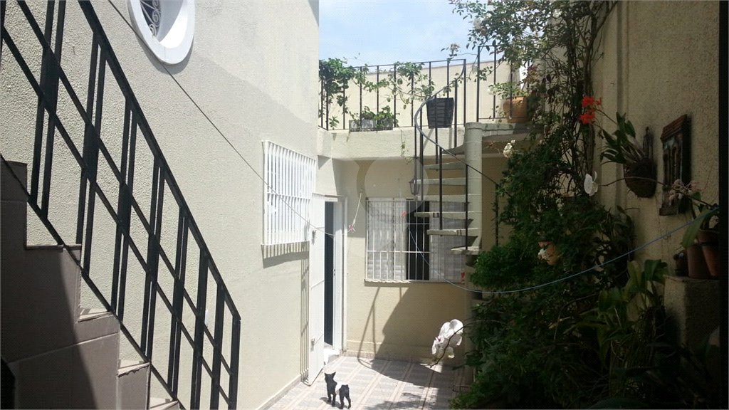 Sobrado à venda com 3 quartos, sendo 1 suíte, em Campo Grande, São Paulo, SP