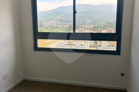 Apartamento à venda com 1 quarto em Vila Mogilar, Mogi das Cruzes, SP