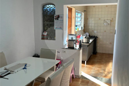 Sobrado à venda com 3 quartos, sendo 1 suíte, em Vila Gomes Cardim, São Paulo, SP