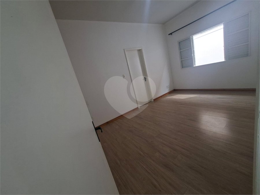 Casa à venda ou para alugar com 3 quartos, sendo 1 suíte, em Vila Aparecida, Itapetininga, SP