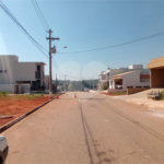 Casa à venda com 3 quartos, sendo 1 suíte, no condomínio Residencial Golden Ville, Itapetininga - SP