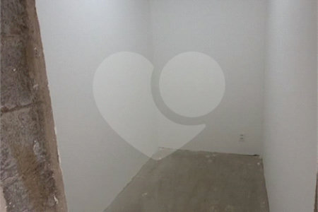 Apartamento à venda com 4 suítes em Vila Cordeiro, São Paulo, SP