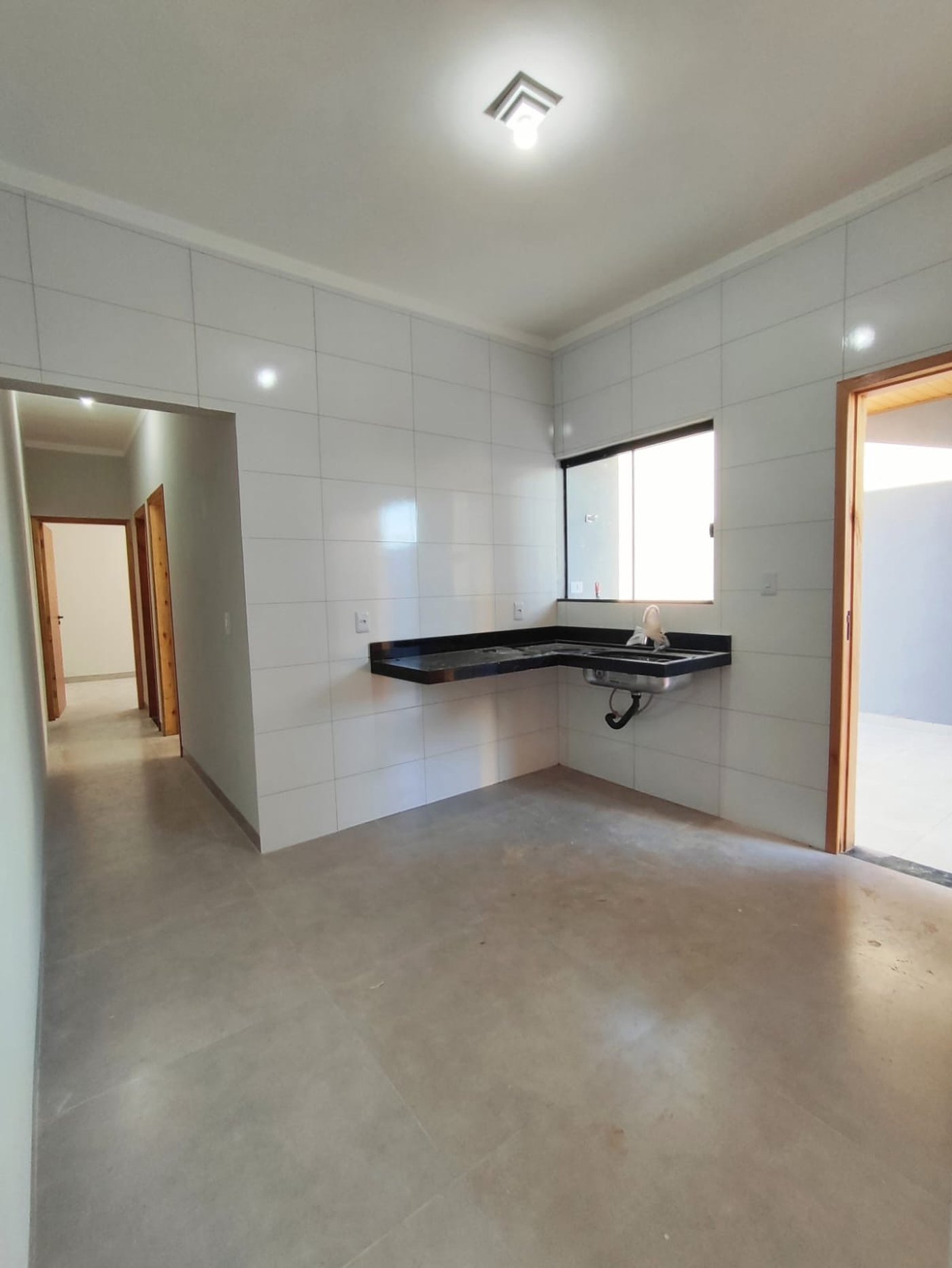 Casa à venda com 2 quartos, sendo 1 suíte,  em Bosque das Araras, Três Lagoas, MS