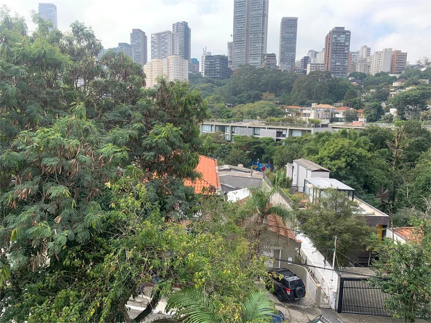 Apartamento à venda com 2 suítes em Vila Madalena, São Paulo, SP