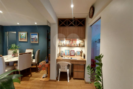 Apartamento à venda com 3 quartos, sendo 1 suíte, em Real Parque, São Paulo, SP