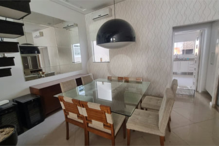 Sobrado à venda com 3 quartos, sendo 1 suíte, em Vila Libanesa, São Paulo, SP