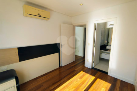 Casa à venda ou para alugar com 4 suítes no condomínio Quinta das Laranjeiras, Jundiaí - SP