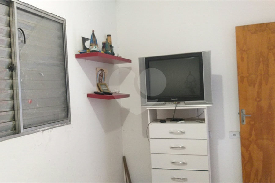 Terreno à venda com 4 quartos, sendo 1 suíte, em Parada Inglesa, São Paulo, SP