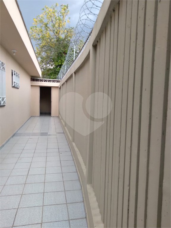 Casa Térrea à venda com 3 quartos, sendo 1 suíte, em Vila Galvão, Guarulhos, SP