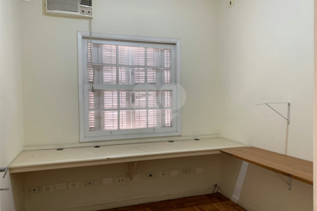 Sobrado à venda com 3 quartos em Cidade Monções, São Paulo, SP