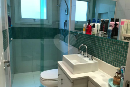 Casa à venda com 2 suítes no condomínio Vilagio Viccino, São Paulo - SP