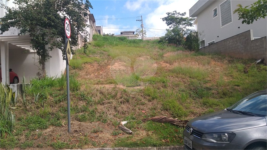 Terreno à venda com 1 suíte no condomínio Terras de São Francisco, Vinhedo - SP