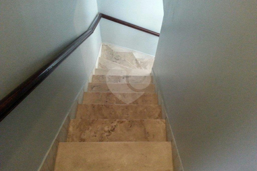 Sobrado à venda com 3 quartos, sendo 1 suíte, em Vila Galvão, Guarulhos, SP
