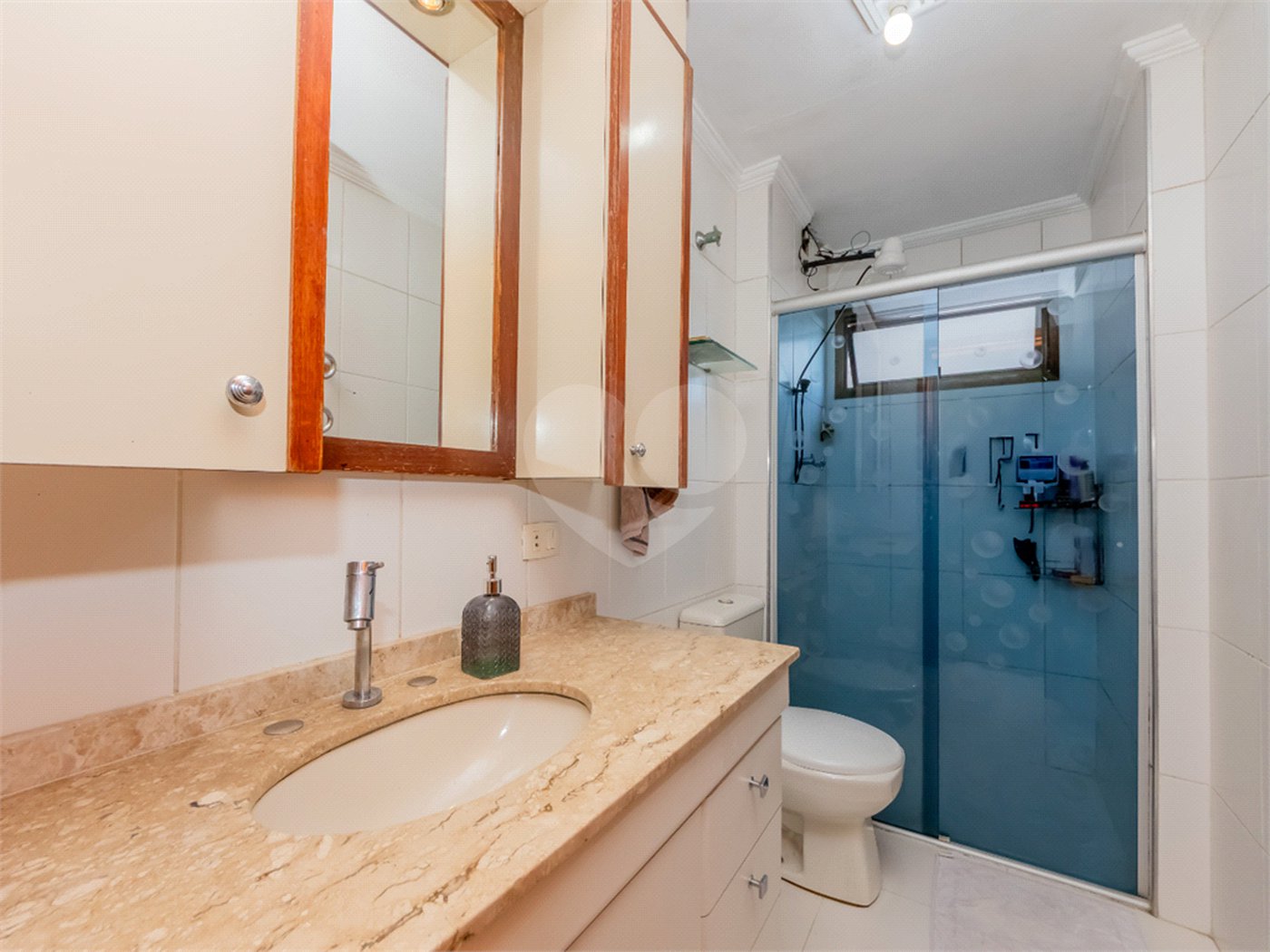 Apartamento à venda com 3 quartos, sendo 1 suíte, em Vila Carrão, São Paulo, SP