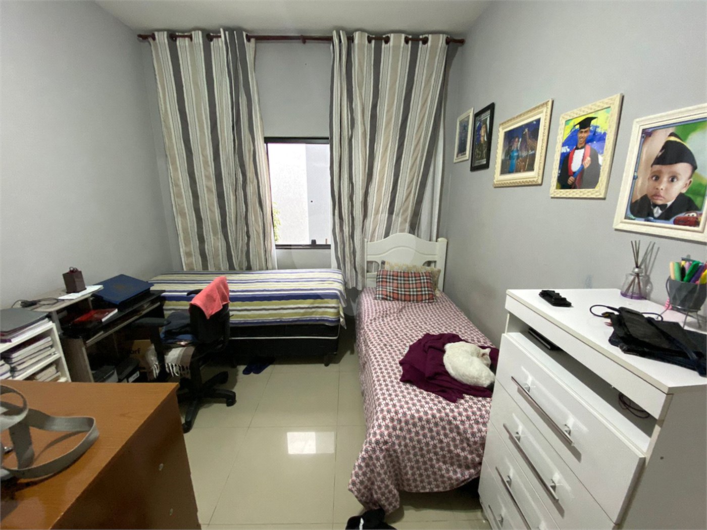 Sobrado à venda com 3 quartos, sendo 1 suíte, em Jardim Quaresmeira II, Suzano, SP