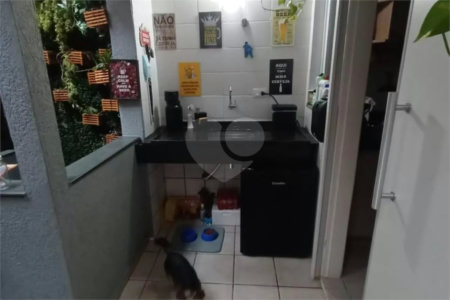 Casa à venda com 3 quartos, sendo 1 suíte, no condomínio Jardim das Palmas, São Paulo - SP