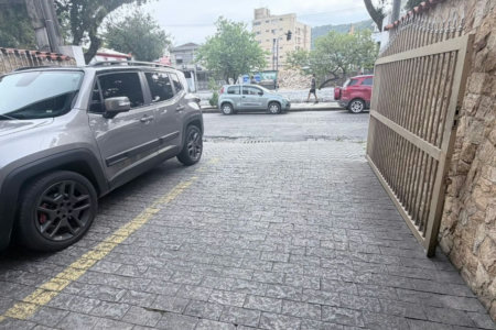Casa Comercial com 2 dormitórios, 227 m² - venda por R$ 2.000.000 ou aluguel por R$ 9.605 - Vila Belmiro - Santos/SP