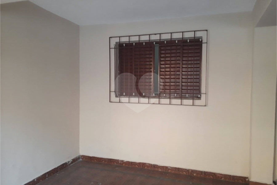 Casa à venda com 7 quartos em Horto, São Paulo, SP