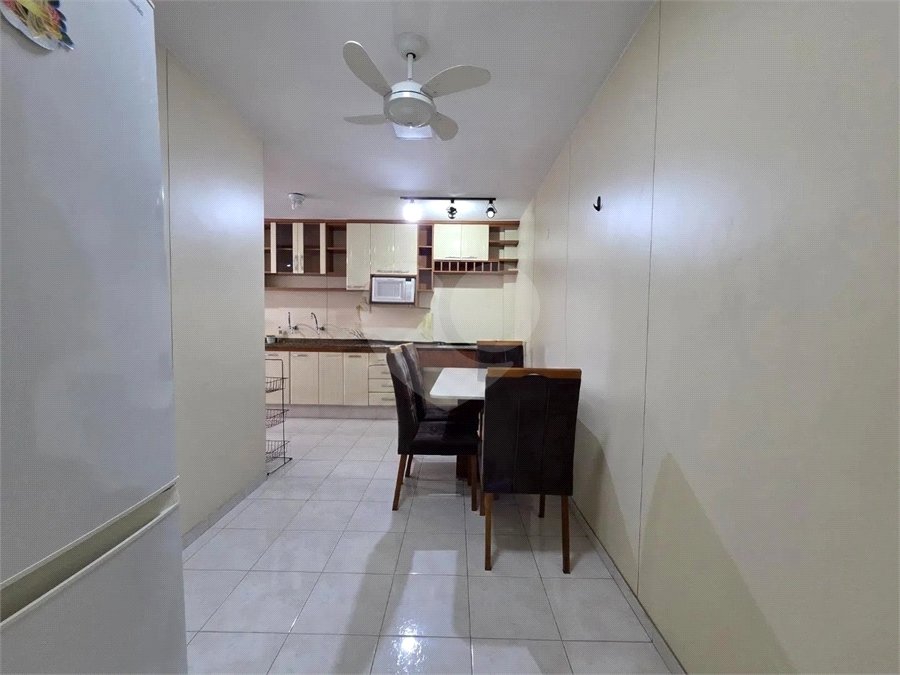 Apartamento à venda com 2 quartos, sendo 1 suíte,  em Laranjeiras, Rio de Janeiro, RJ