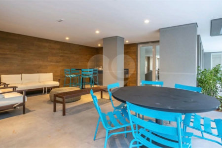 Apartamento à venda com 2 suítes em Santo Amaro, São Paulo, SP