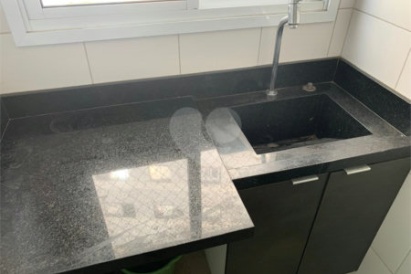 Apartamento à venda com 2 quartos em Cambuci, São Paulo, SP