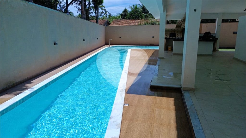 Casa à venda com 4 quartos, sendo 1 suíte, em Arraial D´ajuda, Porto Seguro, BA