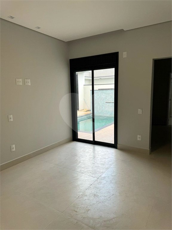 Casa à venda com 3 suítes no condomínio Jardim Residencial Dona Maria Candida, Indaiatuba - SP
