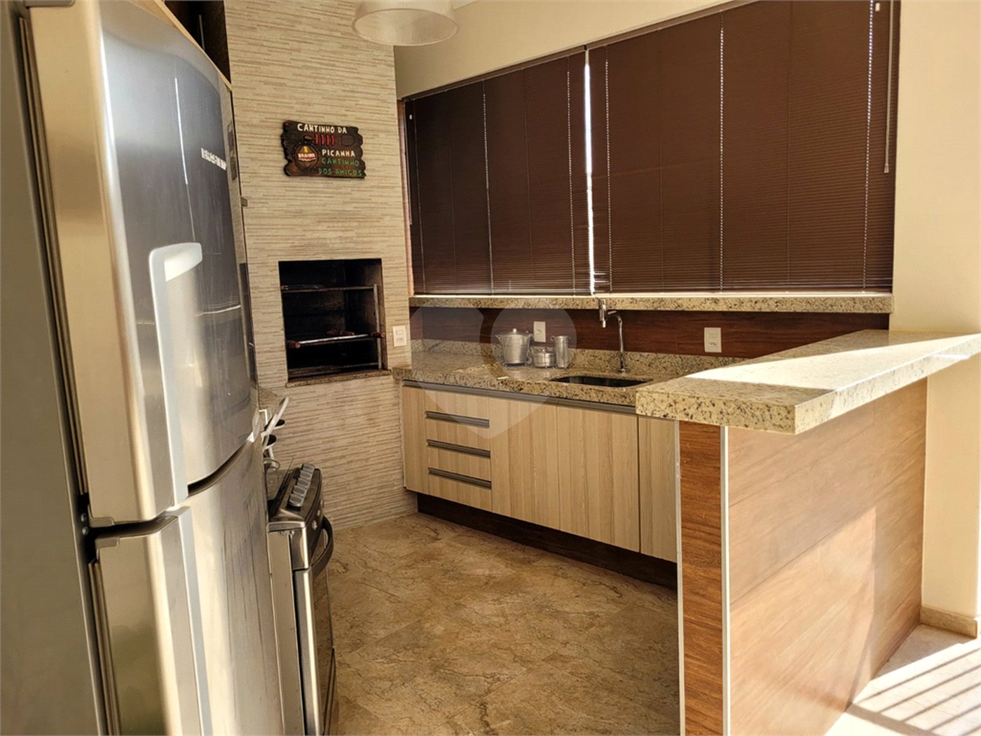 Casa térrea para venda em Araraquara/SP.