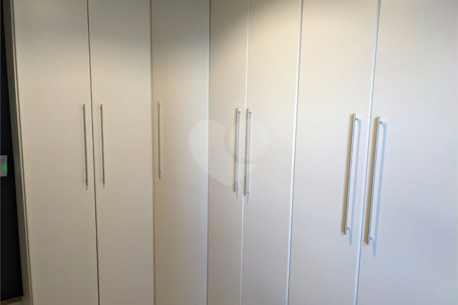 Apartamento à venda com 2 quartos, sendo 1 suíte,  em Jardim Rosa de Franca, Guarulhos, SP