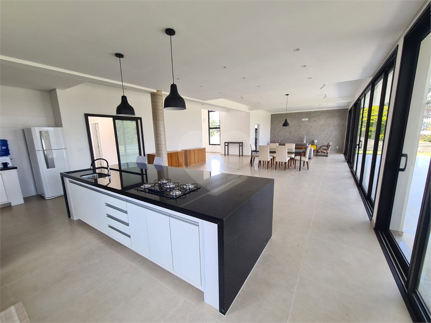 Casa à venda com 4 suítes no condomínio Alpes de Vinhedo, Vinhedo - SP