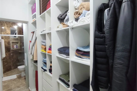 Casa à venda com 3 quartos, sendo 1 suíte,  em Residencial Colinas, Mogi das Cruzes, SP